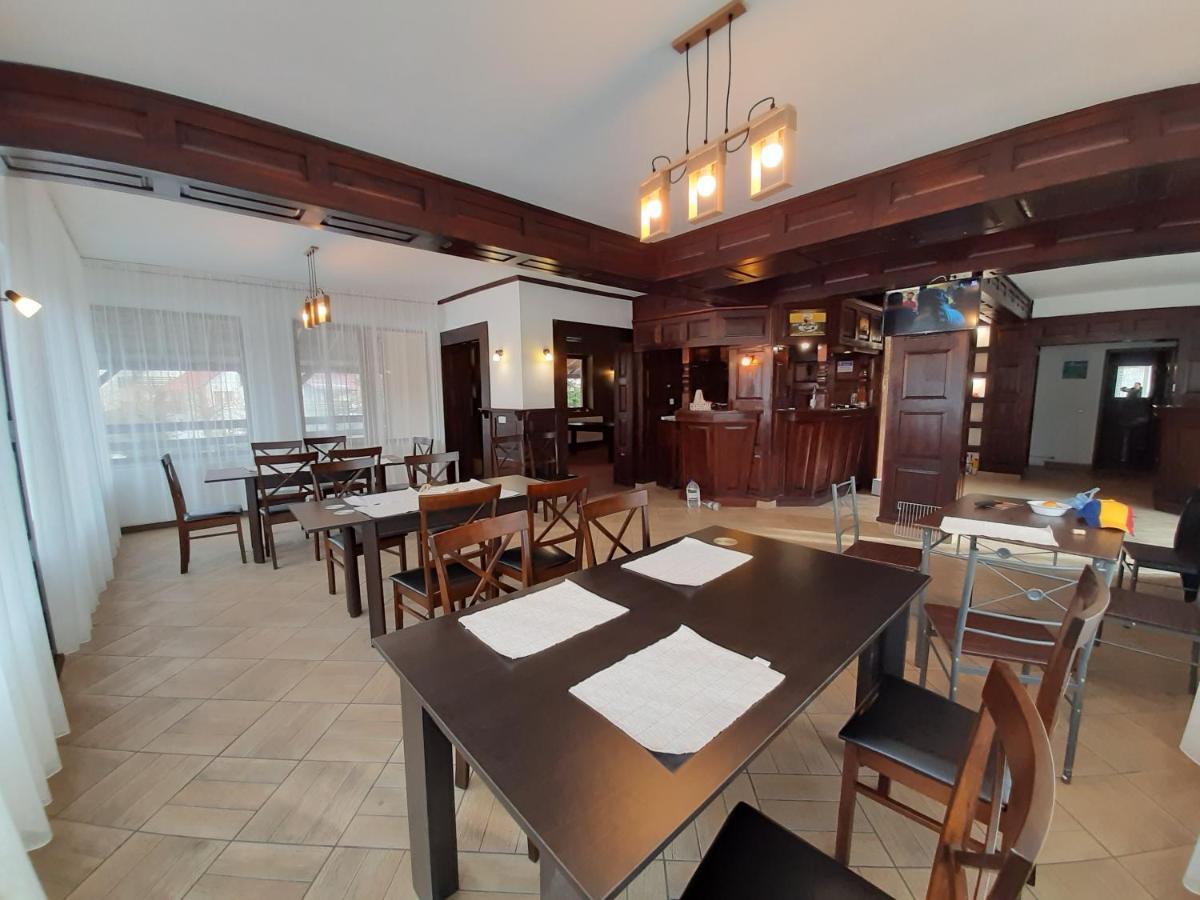 Pensiunea Montan Din Bran,Sat Simon Spa Indoor ブラン エクステリア 写真