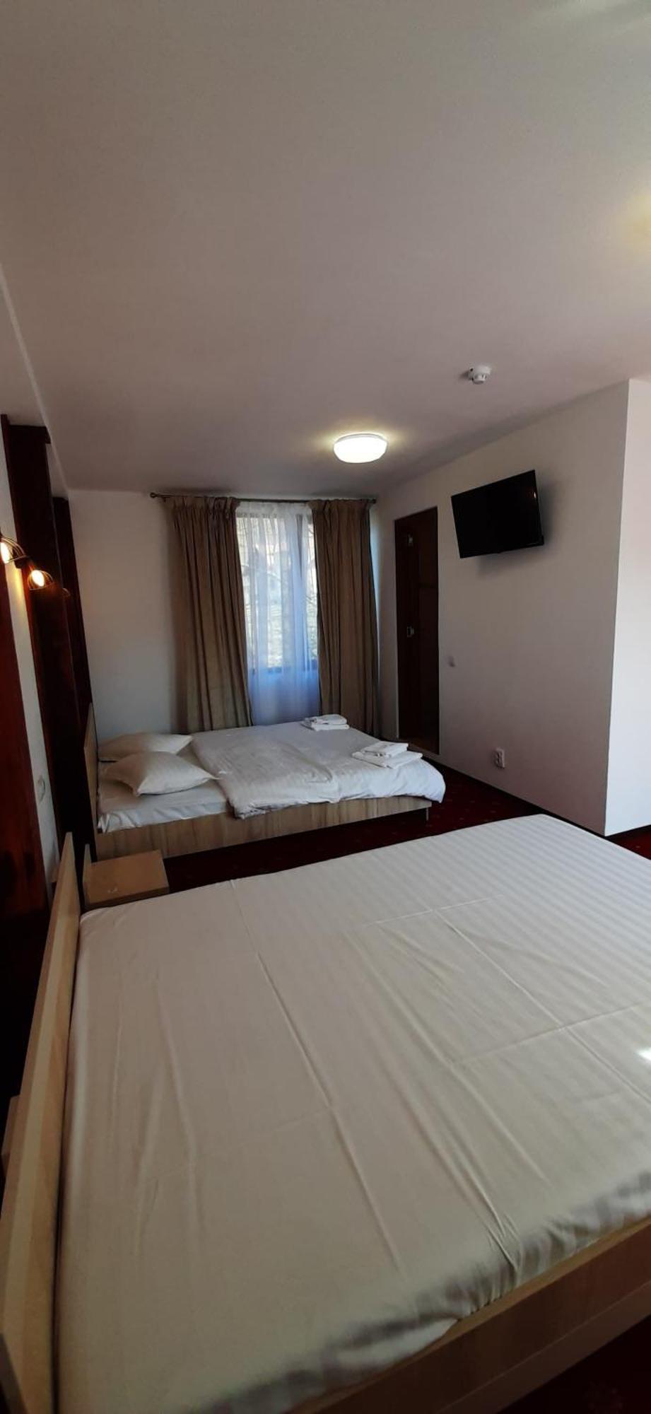 Pensiunea Montan Din Bran,Sat Simon Spa Indoor ブラン エクステリア 写真